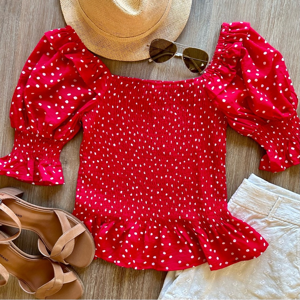 NWT Smocked Polka Dot Puff Sleeve Top